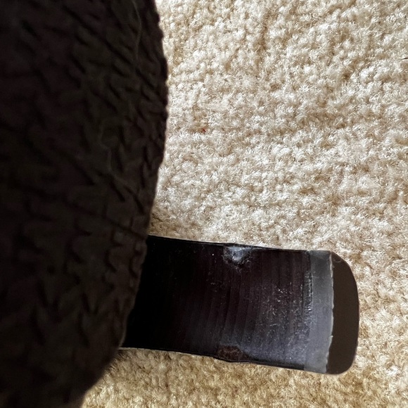 Michael Kors size 6 brown boots - Picture 7 of 8